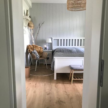 Ks Kotten Bed And Breakfast Rees Dış mekan fotoğraf