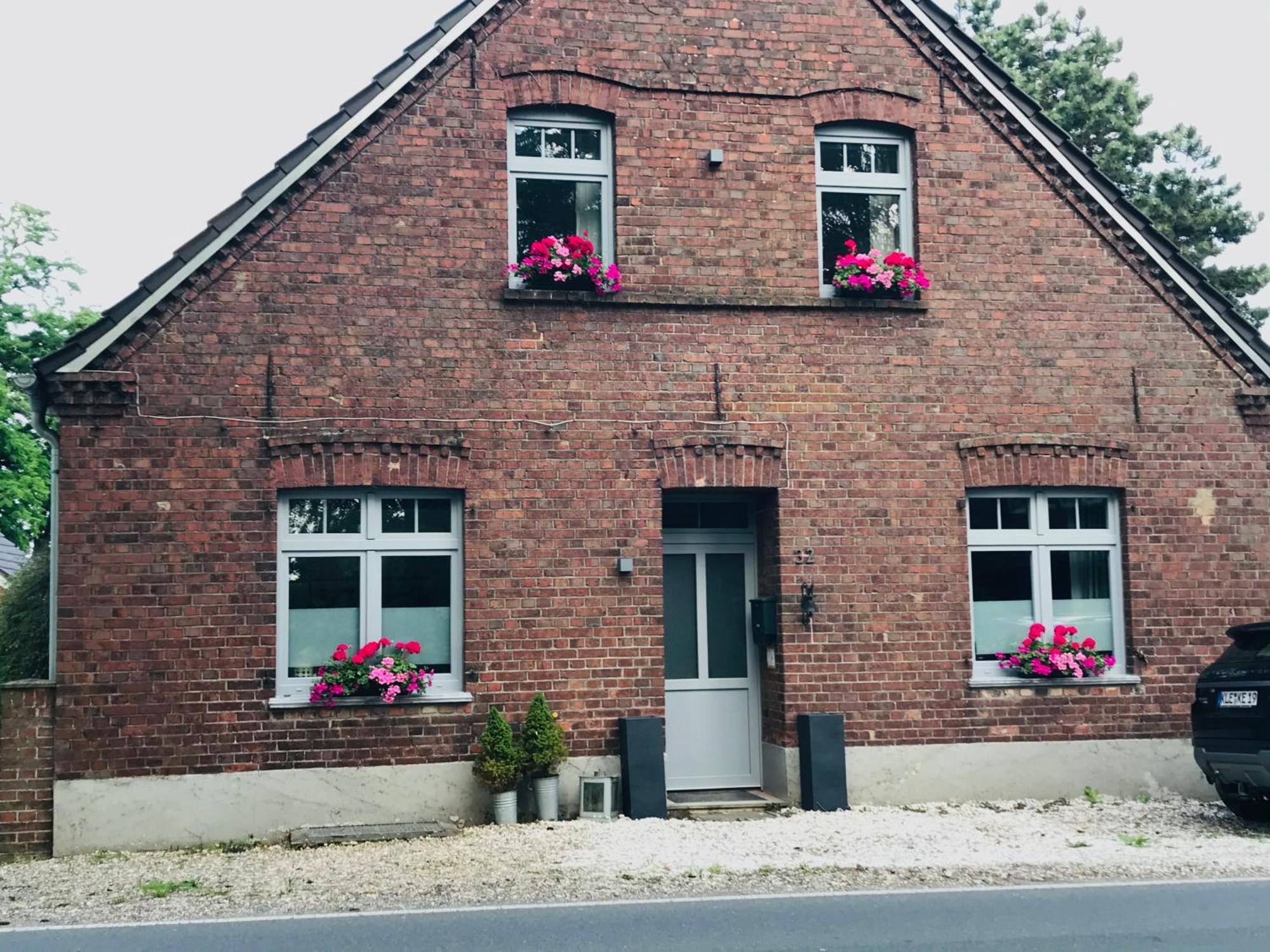 Ks Kotten Bed And Breakfast Rees Dış mekan fotoğraf